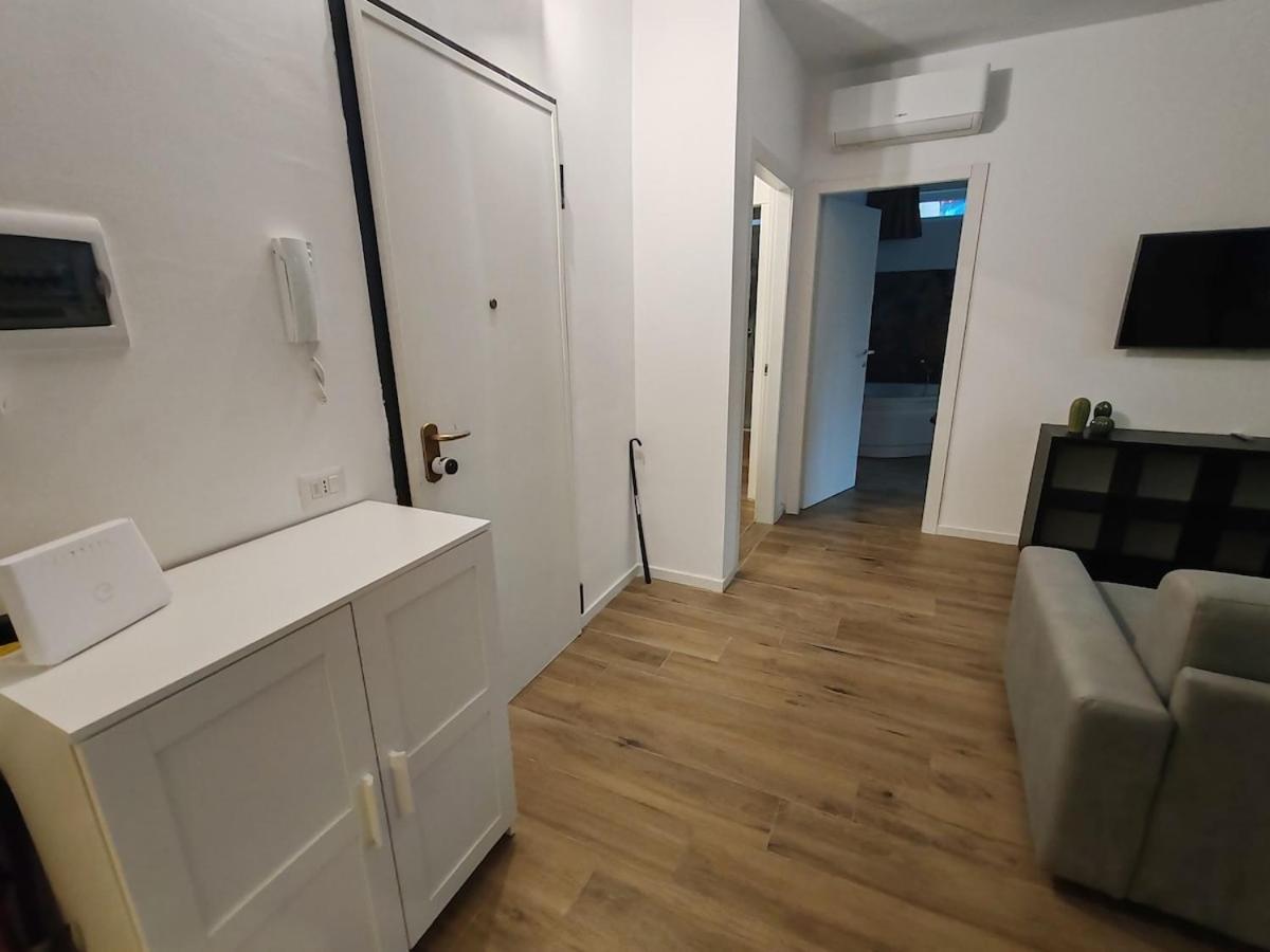 Verdi Milano Esterno foto